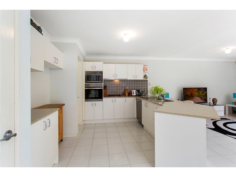 8 Helston Street, Stanhope Gardens NSW 2768