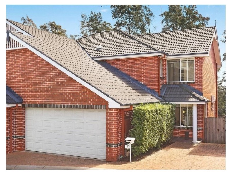 19 Jacqui Circuit, Baulkham Hills NSW 2153