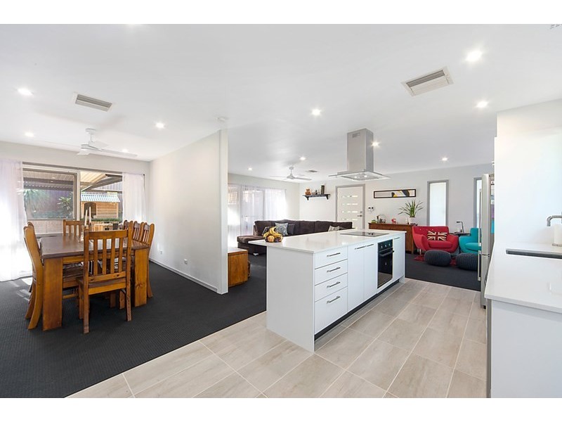 33 Sporing Avenue, Kings Langley NSW 2147