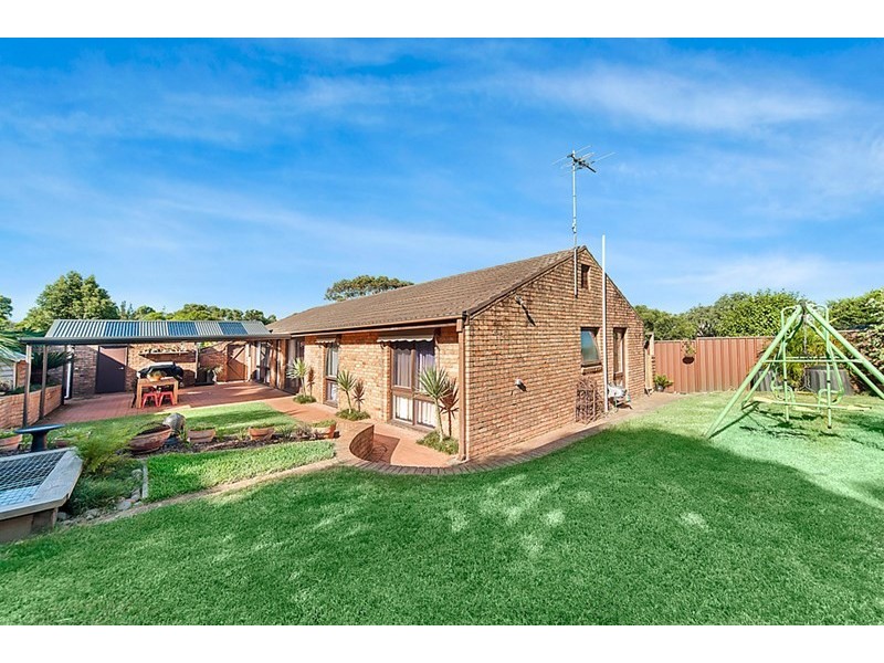 33 Sporing Avenue, Kings Langley NSW 2147