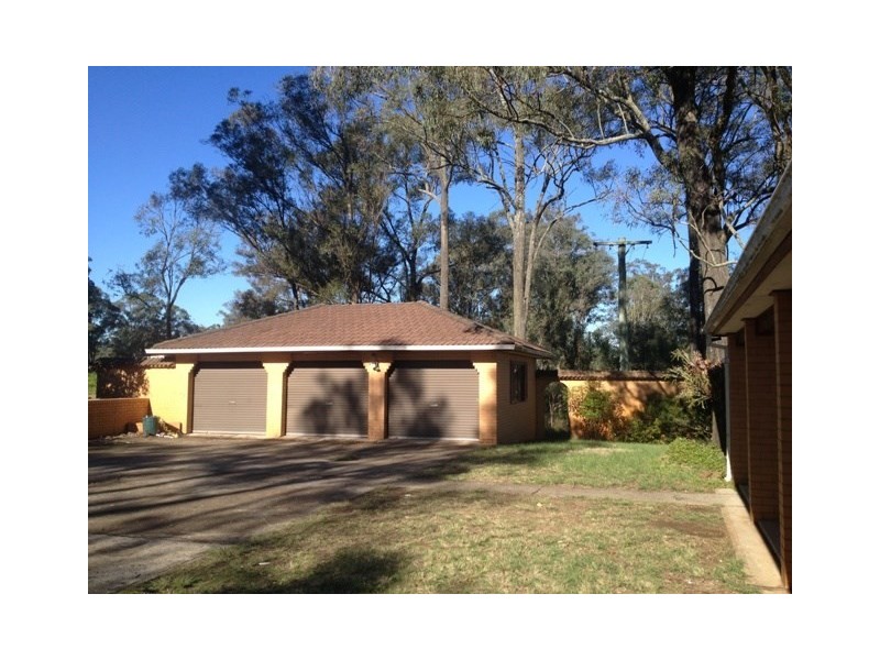 297 Garfield Road East, Riverstone NSW 2765