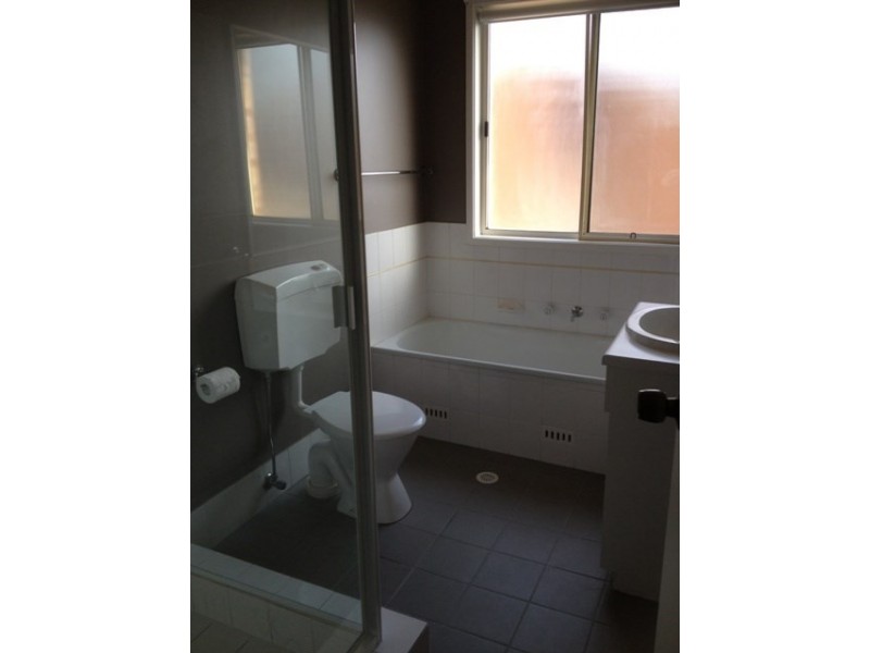 4b Justin Place, Quakers Hill NSW 2763