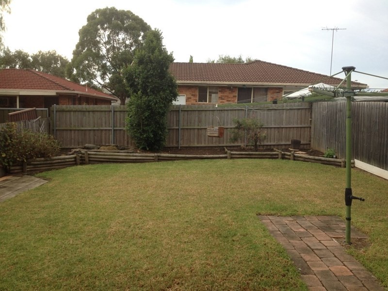 4b Justin Place, Quakers Hill NSW 2763