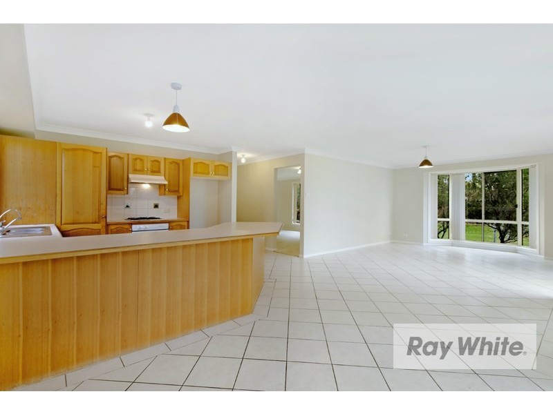 2 Lees Close, Beaumont Hills NSW 2155