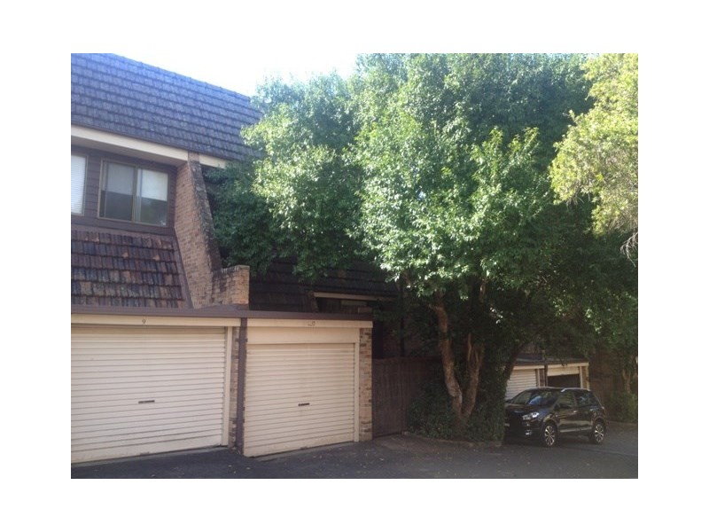 10/2 Cross Street, Baulkham Hills NSW 2153