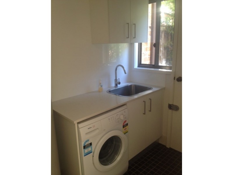 10/2 Cross Street, Baulkham Hills NSW 2153