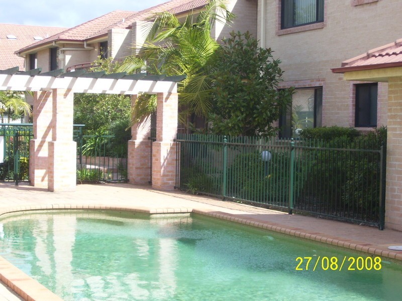 8/1 Cheriton Avenue, Castle Hill NSW 2154