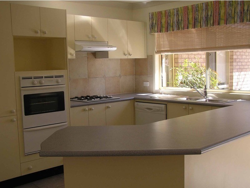 6 Perkins Drive, Kellyville NSW 2155