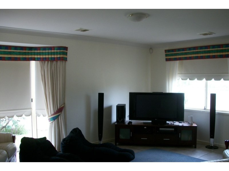 6 Perkins Drive, Kellyville NSW 2155