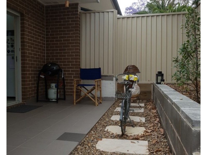 12/11-13 Carinya Road, Girraween NSW 2145