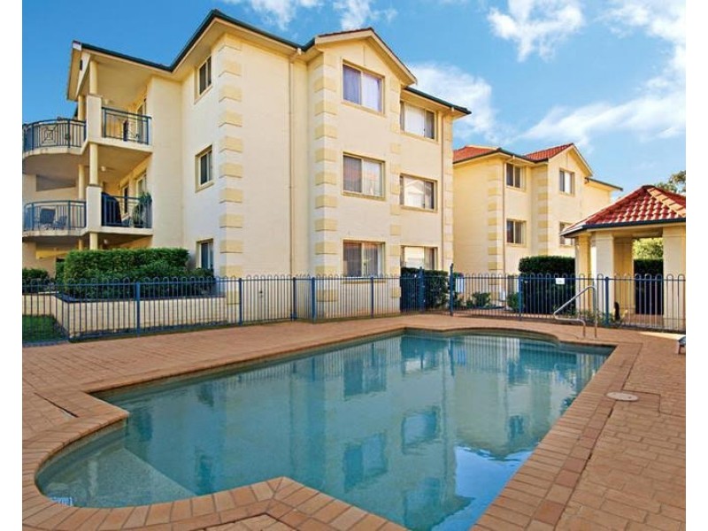 2/9-11 Hill Street, Baulkham Hills NSW 2153