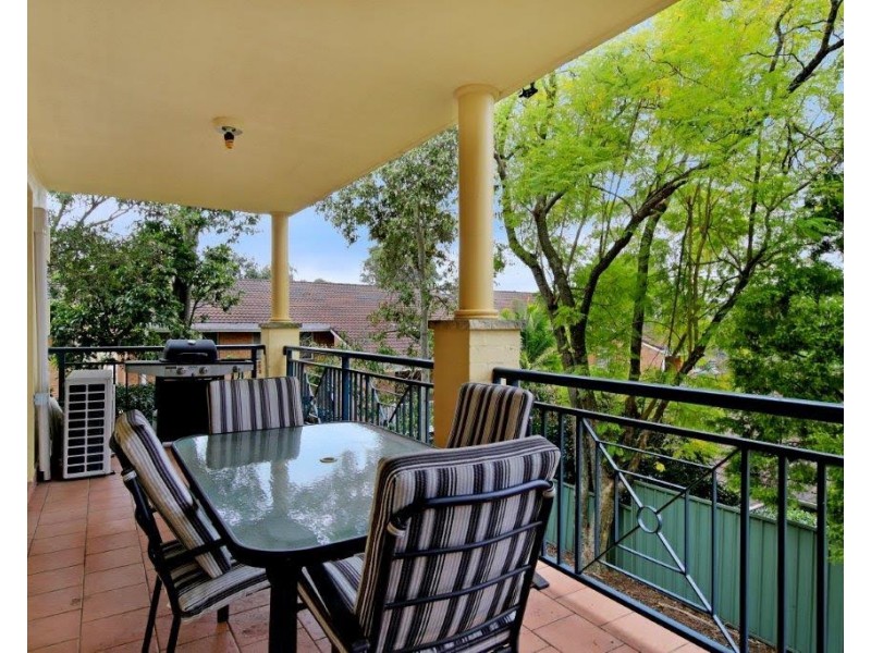 2/9-11 Hill Street, Baulkham Hills NSW 2153