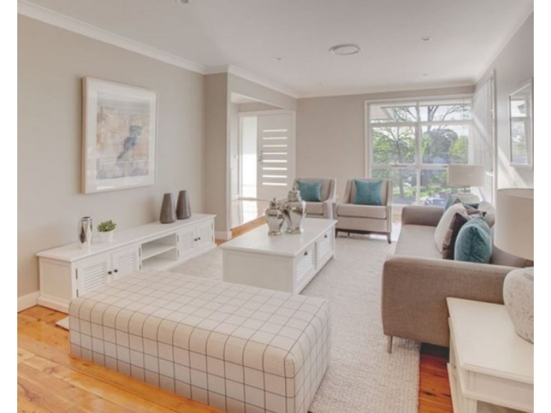 6 Wyndham Road, Baulkham Hills NSW 2153