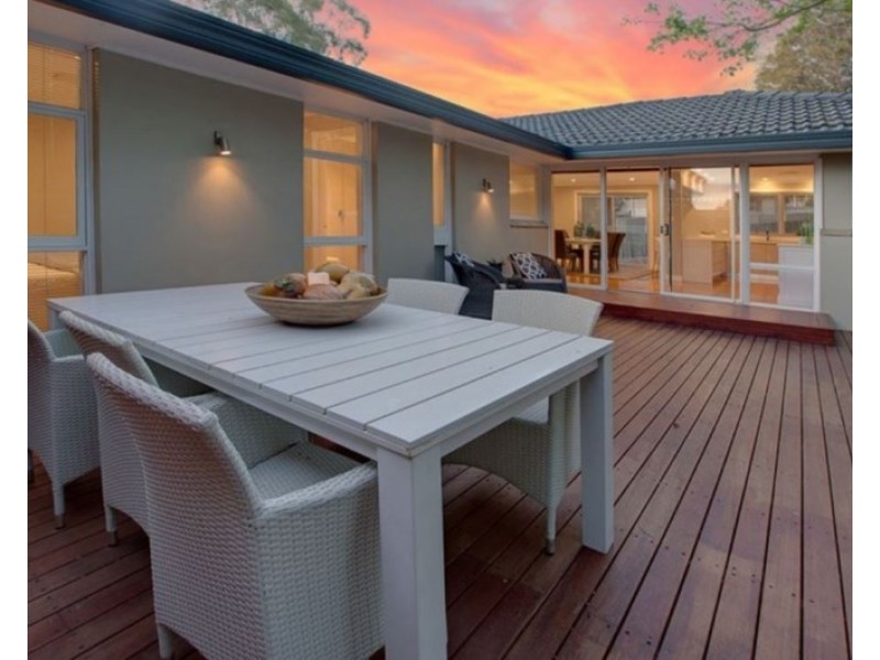 6 Wyndham Road, Baulkham Hills NSW 2153