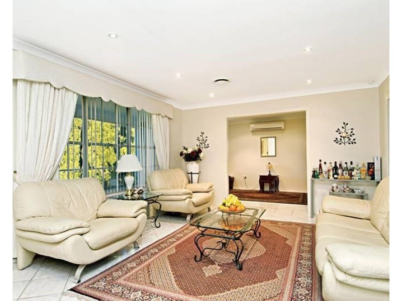 7 Timothy Avenue, Castle Hill NSW 2154