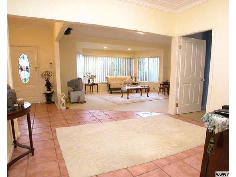 21 Cecil Avenue, Castle Hill NSW 2154