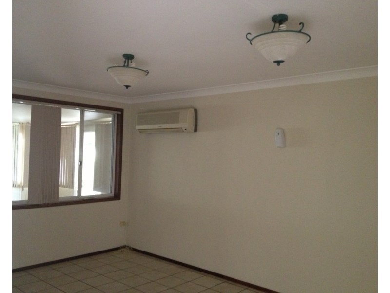 110 Farnham Road, Quakers Hill NSW 2763