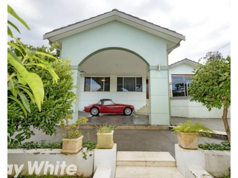 25 Christopher Street, Baulkham Hills NSW 2153