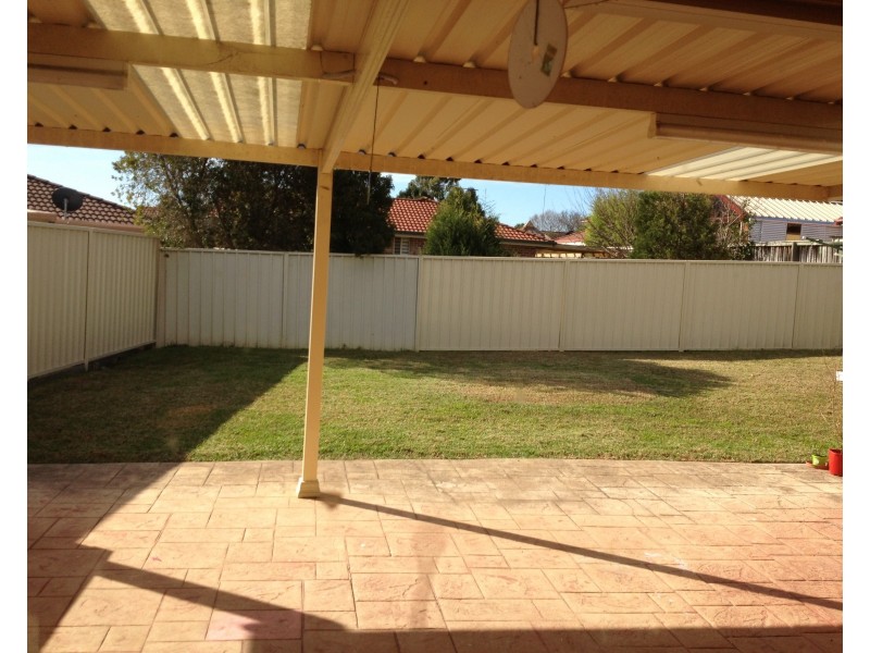 32 Caleen Street, Glenwood NSW 2768