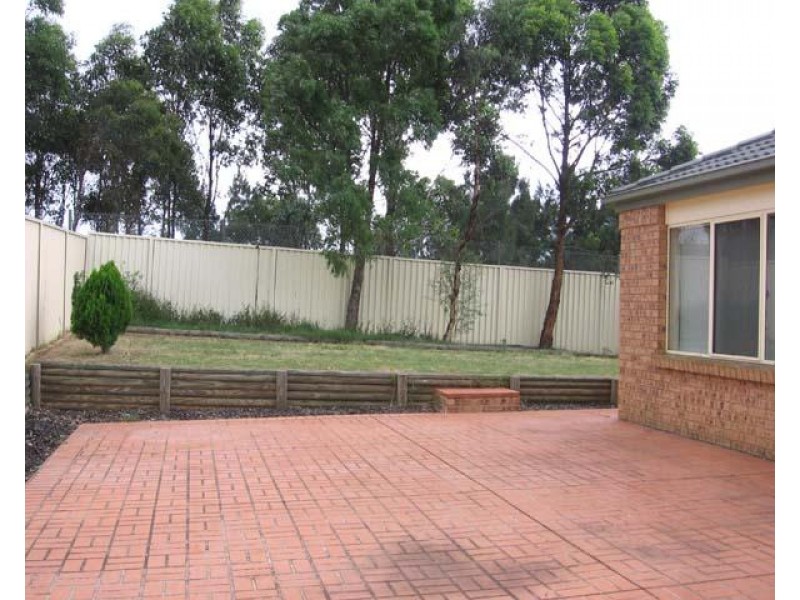 3 Mazari Grove, Stanhope Gardens NSW 2768