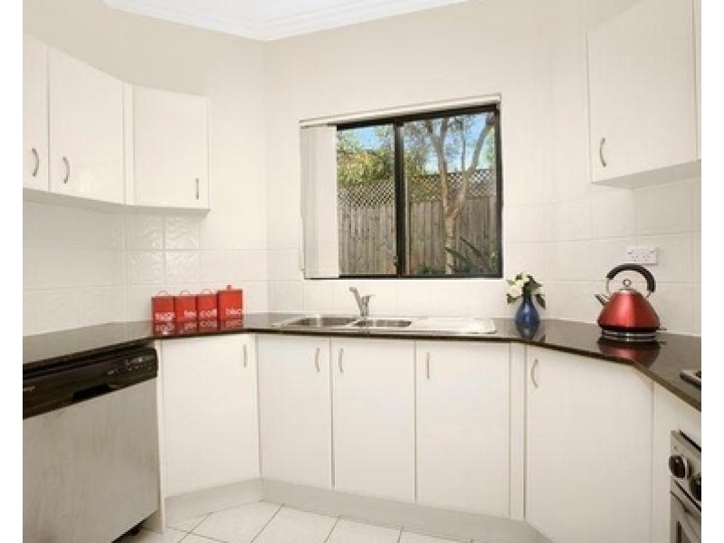 5/10-12 Graham Crescent, Baulkham Hills NSW 2153