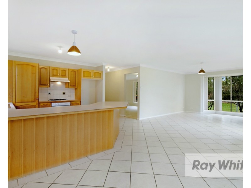 2 Lees Close, Beaumont Hills NSW 2155