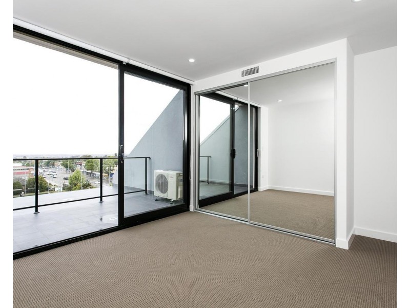 29/11-13 Old Northern Road, Baulkham Hills NSW 2153