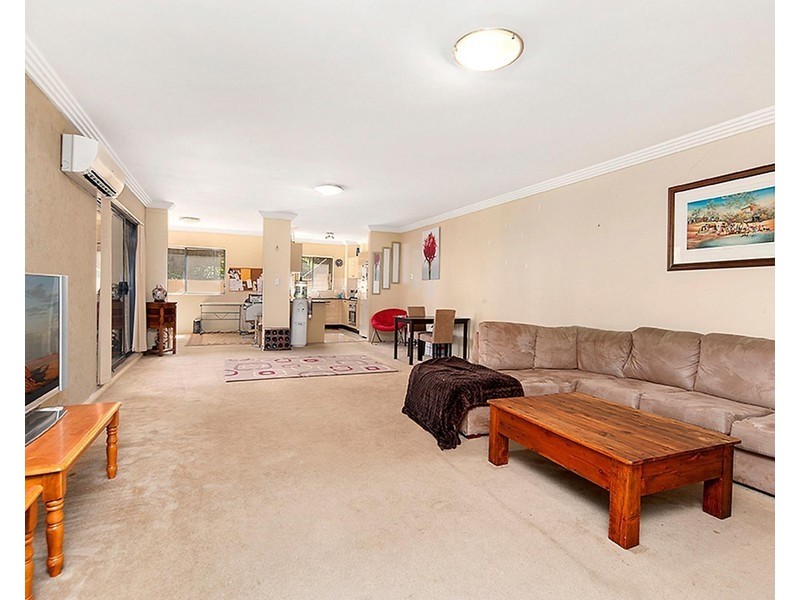 2/2-6 Sherwin Avenue, Castle Hill NSW 2154