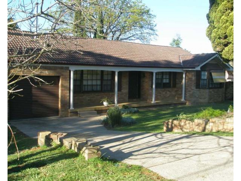 6 Burton Avenue, Northmead NSW 2152