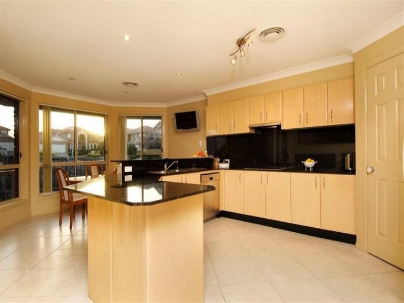 Castle Hill NSW 2154
