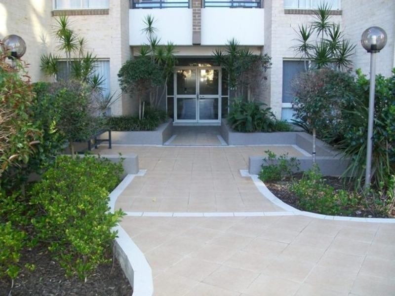 Castle Hill NSW 2154