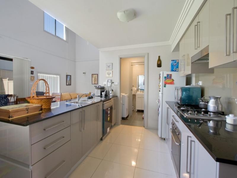 4/369 Old Northern Road, Castle Hill NSW 2154