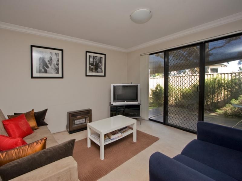 1/60 Chelsea Avenue, Baulkham Hills NSW 2153