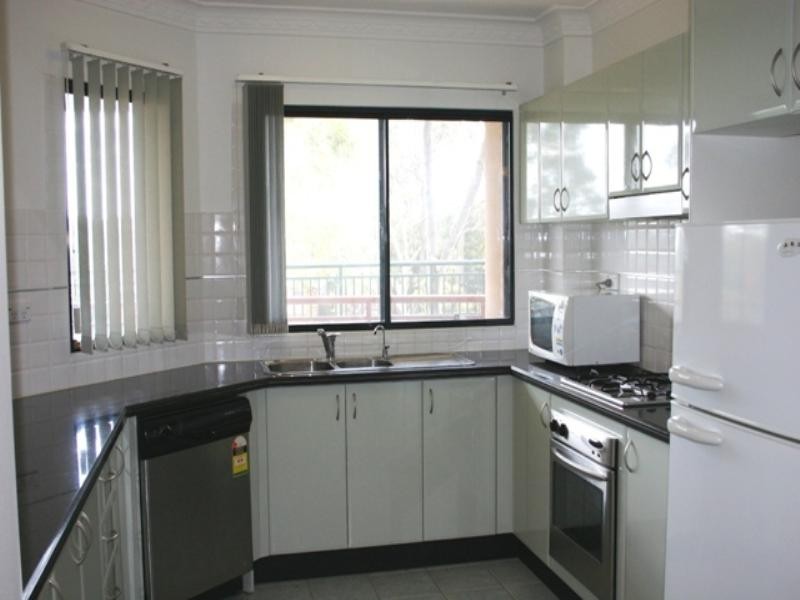 Castle Hill NSW 2154