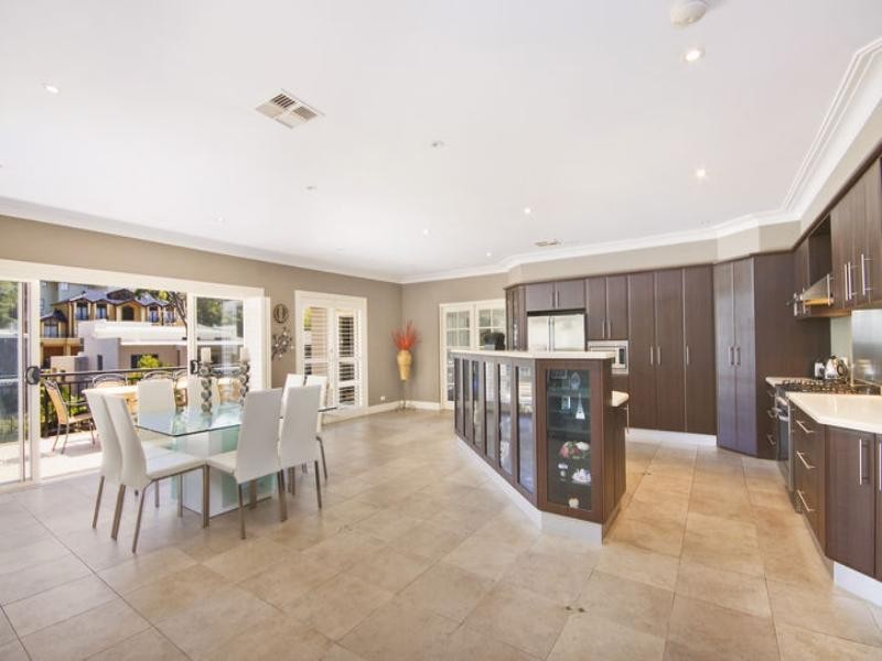 Castle Hill NSW 2154