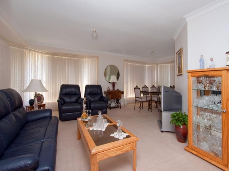 6 Kumquat Way, Glenwood NSW 2768