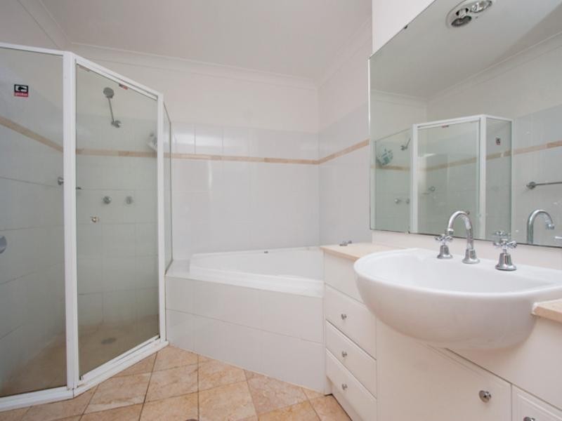 50 Linden Way, Bella Vista NSW 2153