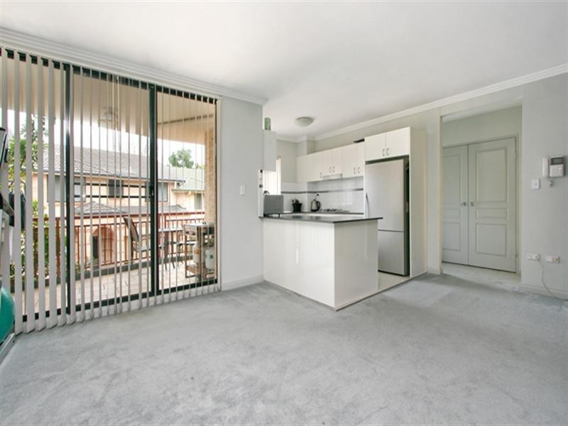 38/2 Conie Avenue, Baulkham Hills NSW 2153
