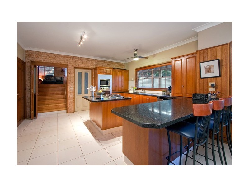 10 Elliott Place, Baulkham Hills NSW 2153