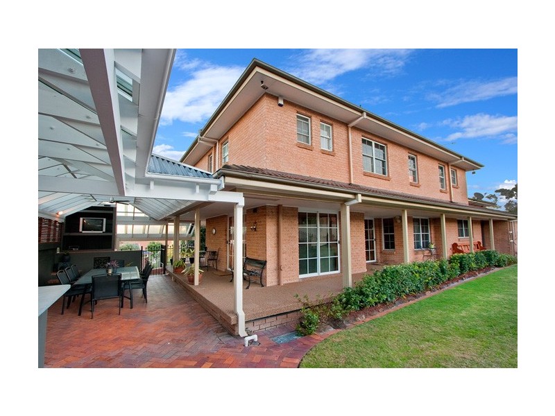 10 Elliott Place, Baulkham Hills NSW 2153