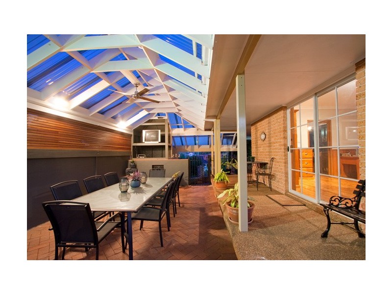 10 Elliott Place, Baulkham Hills NSW 2153