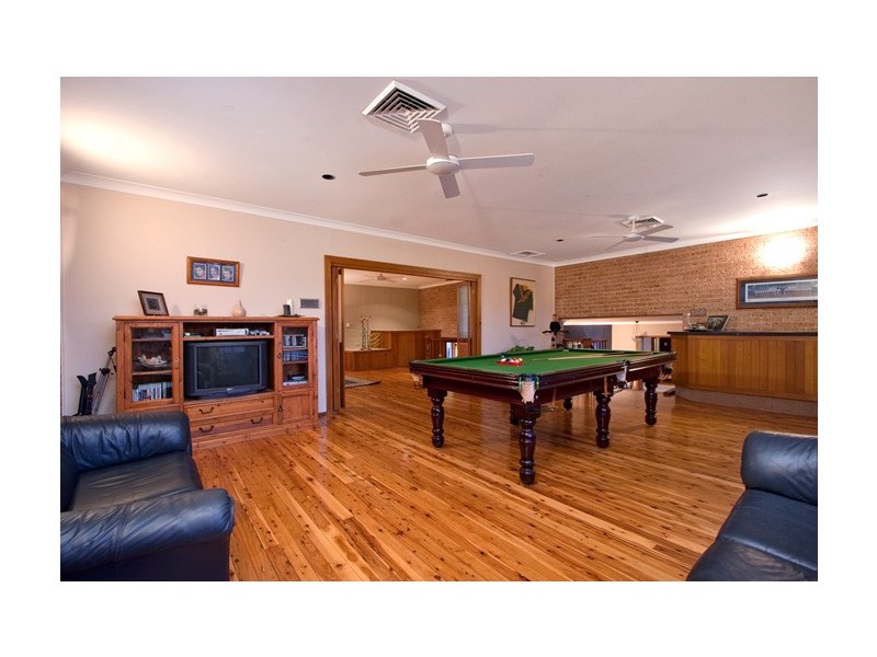 10 Elliott Place, Baulkham Hills NSW 2153