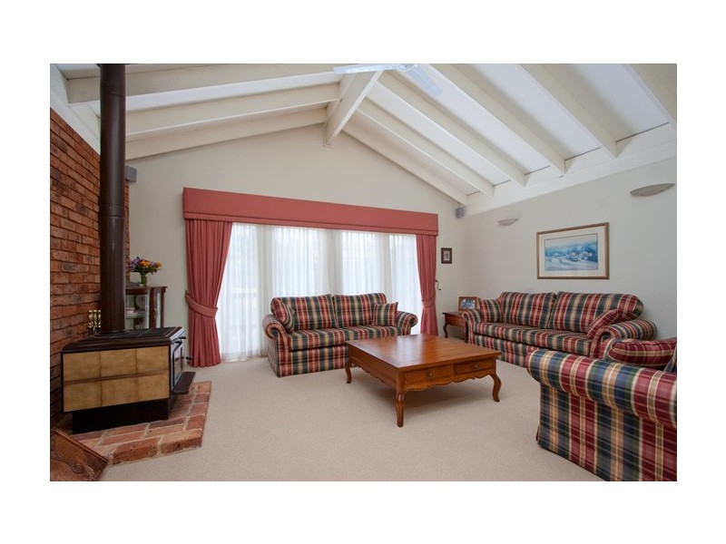 13 Elliott Place, Baulkham Hills NSW 2153