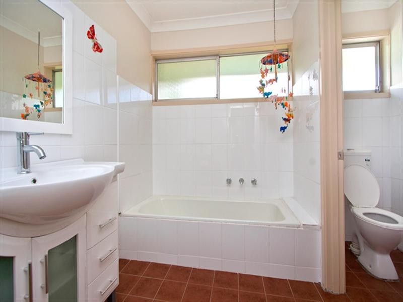 Cnr Whitling Ave and Parsonage Road, Castle Hill NSW 2154