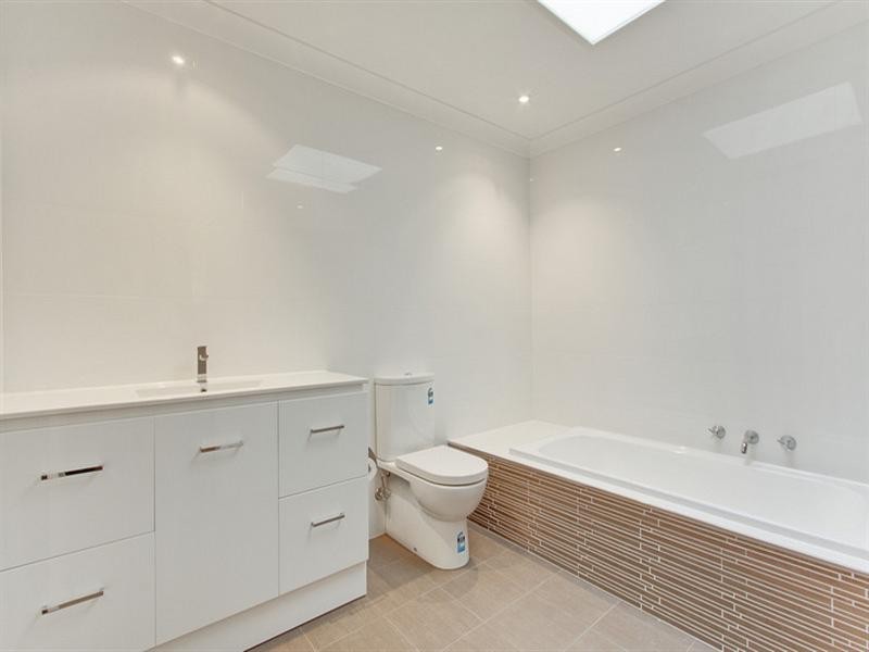 Castle Hill NSW 2154