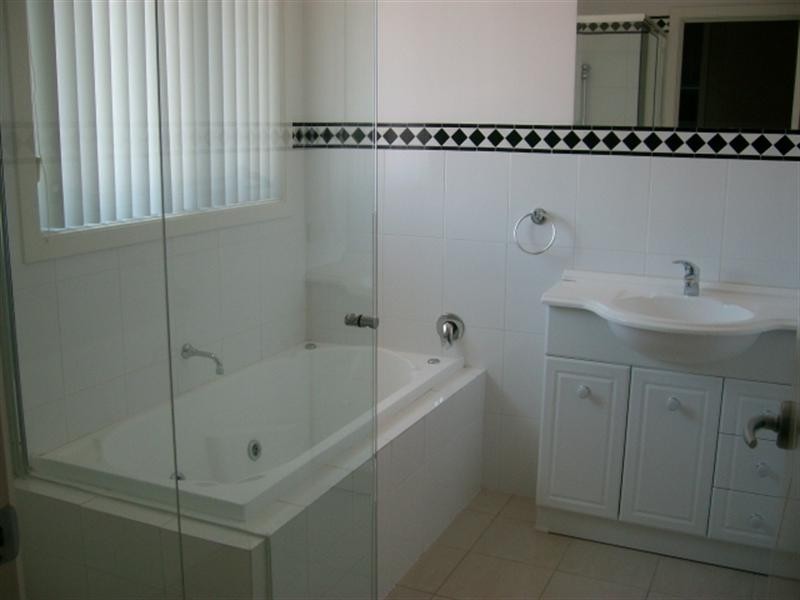 Bella Vista NSW 2153