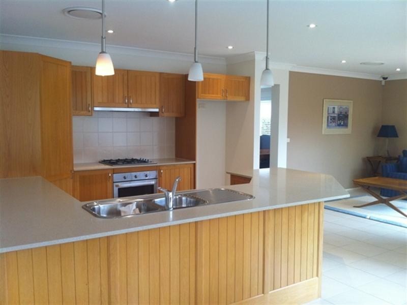 33 Halcyon Avenue, Kellyville NSW 2155