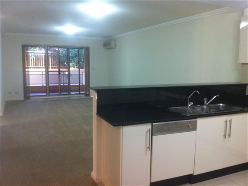 18/4-6 Mercer Street, Castle Hill NSW 2154