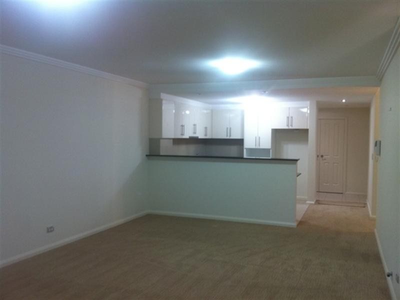 18/4-6 Mercer Street, Castle Hill NSW 2154