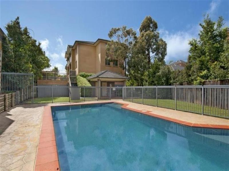 18/4-6 Mercer Street, Castle Hill NSW 2154